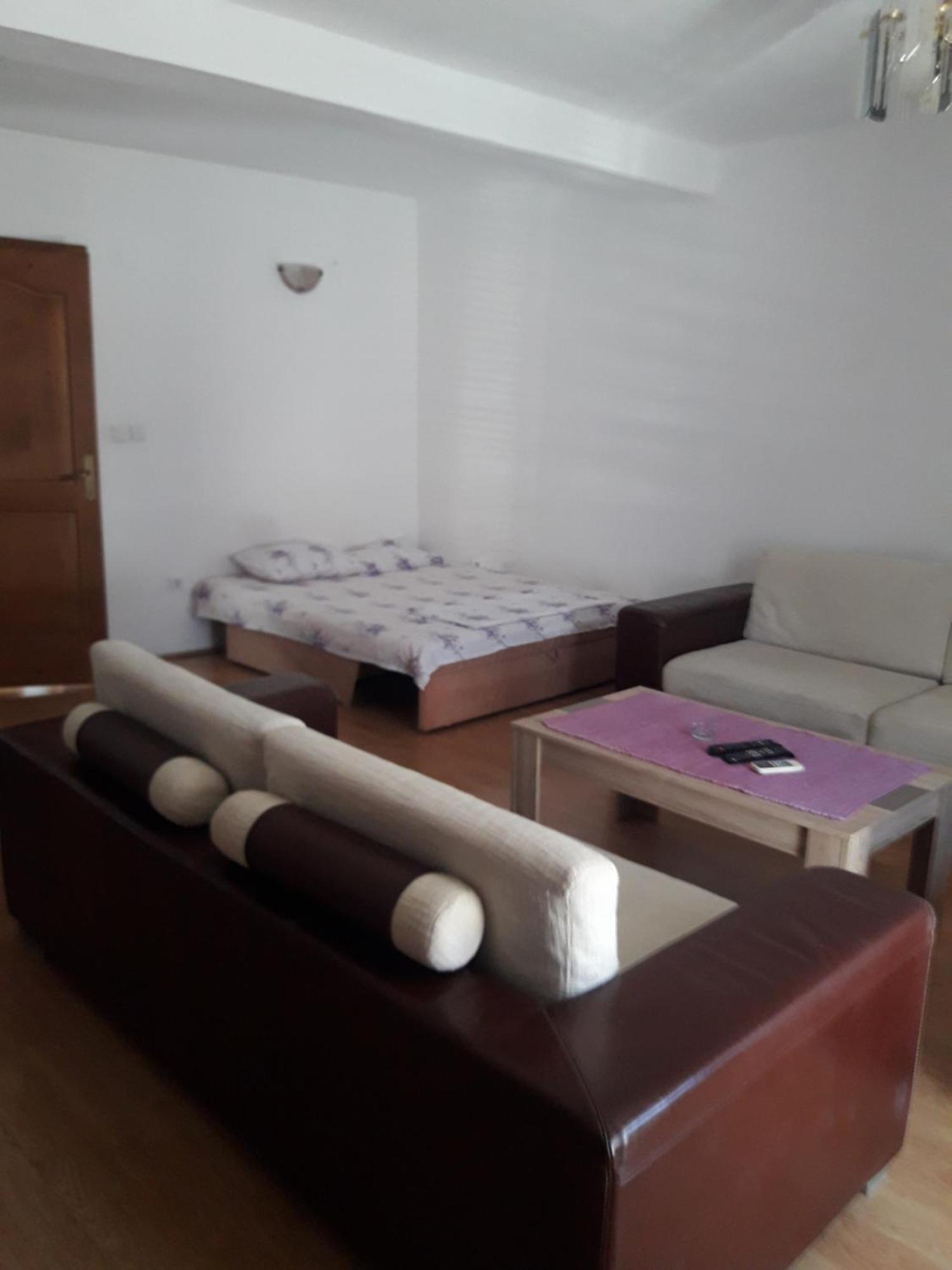 Ferienwohnung Mir Kotor Exterior foto
